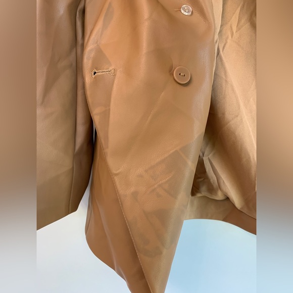 Express Tan Set - Picture 5 of 15